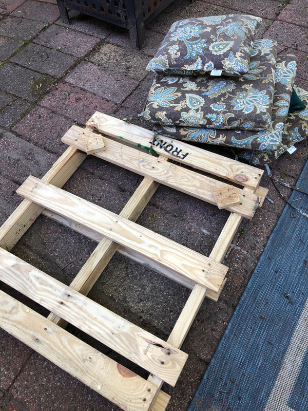 Design thinking project idea: using used pallets (that can be found everywhere, by the way) to make an upcycled yard swing.